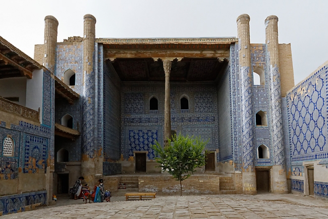 Tash Kawli-002